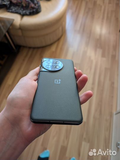 OnePlus 11, 16/256 ГБ