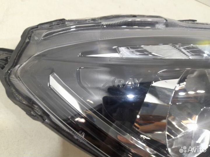 Фара правая LADA X-Ray 2015