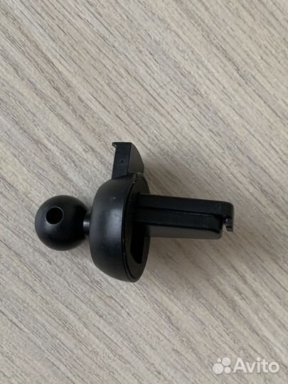 Держатель телефона с быстрой беспроводной зарядкой