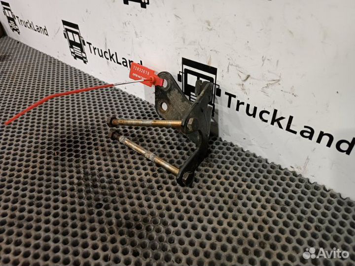 Кронштейн регулятора давления воздуха Man Tgx