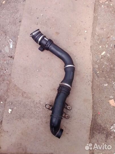 Генератор мерседес 111,мотор 2,3л 197л