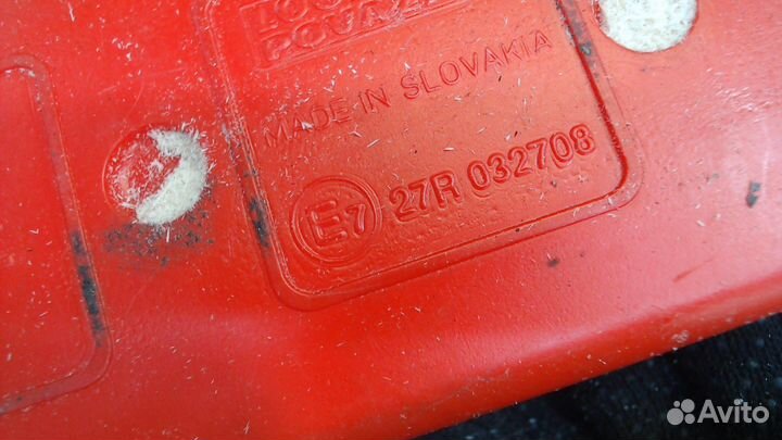 Знак аварийной остановки Volvo V50, 2005