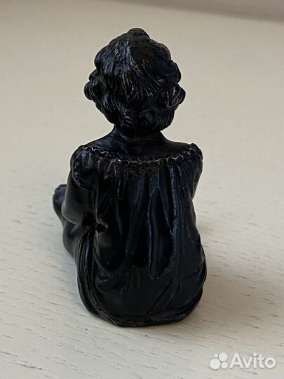 Девочка с мячиком, чугун. Касли 1885-1901