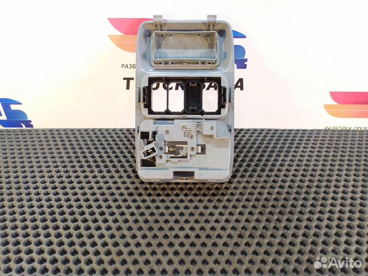 Плафон салонный Mercedes-Benz Axor, камаз 5490