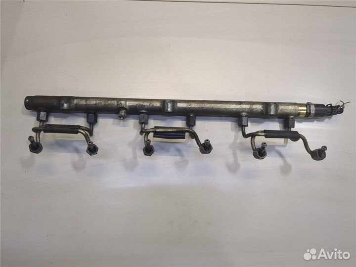 Рампа топливная BMW X5 E53, 2003