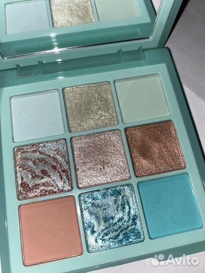 Палетка теней huda beauty pastels mint