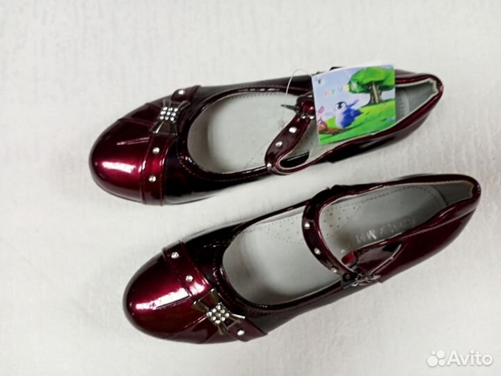 Туфли для девочки 33, 35, 36 р-ры