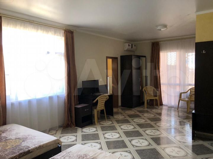 Гостиница, 490.6 м²