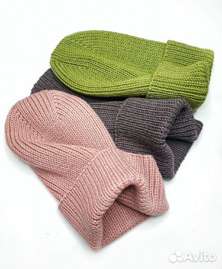 Шапка женская вязаная из мериноса