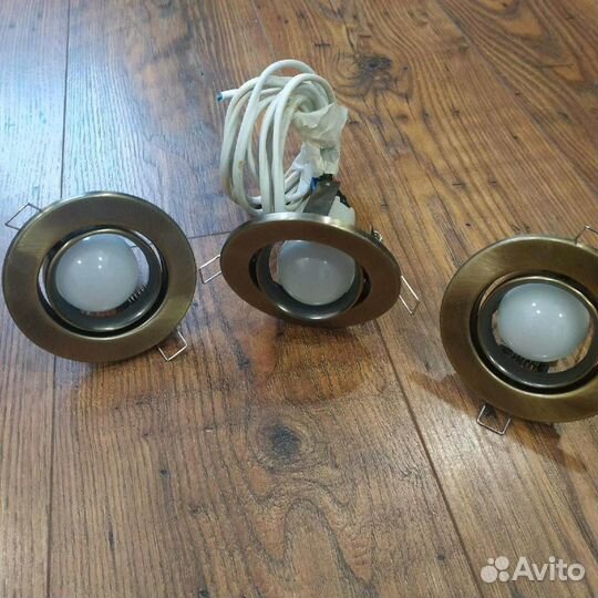 Потолочные светильники