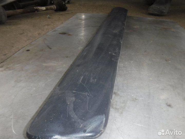 Молдинг на дверь передний левый Лада Largus K4M