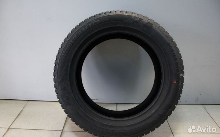 Kumho WinterCraft Ice WI31 205/55 R16 94T