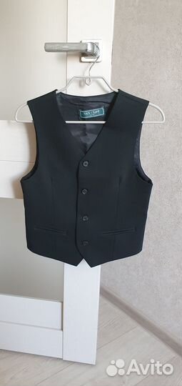 Жилетка школьн для мальчика р146
