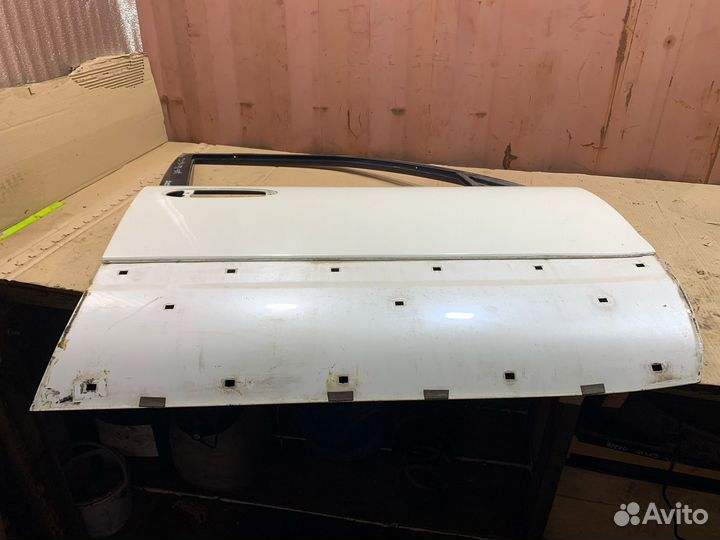 Дверь правая передняя Lexus lx470 2004г