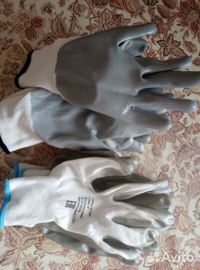 Перчатки рабочие разные