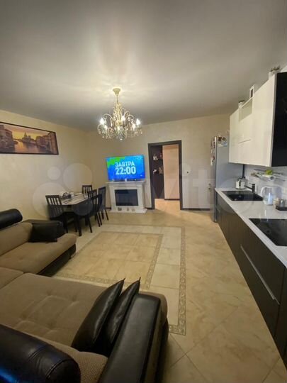 3-к. квартира, 91 м², 5/18 эт.