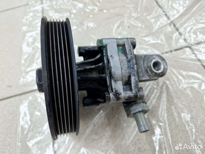 Насос гура Audi 100/A6 C4 120bar 048145155F Ориг