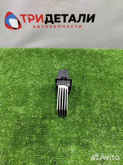 Реостат печки Renault Megane универсал 1.5 дизель