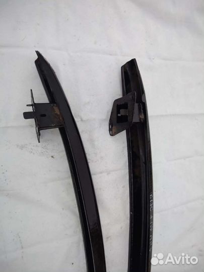 1J0807305 VAG Усилитель зад.бампера Golf и Bora