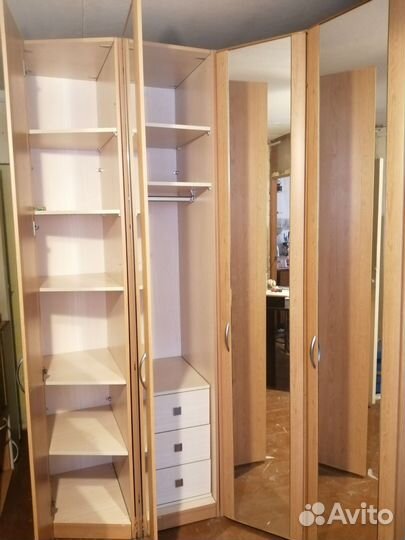 Угловой шкаф с зеркалом бу