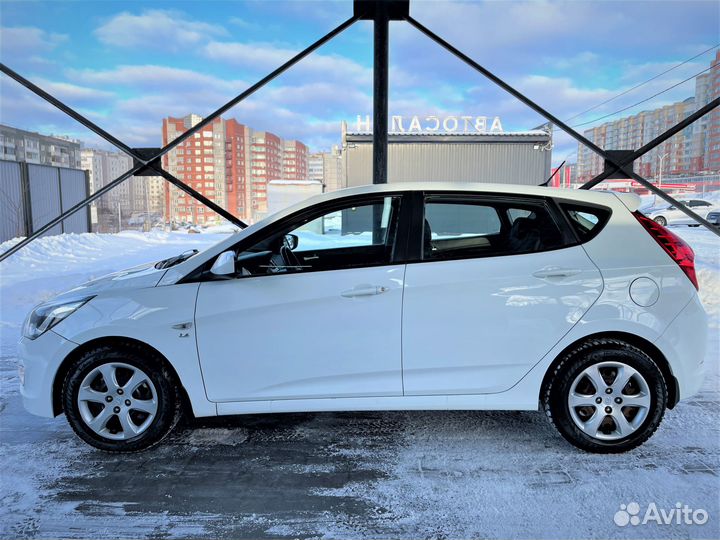 Hyundai Solaris 1.6 AT, 2015, 105 693 км