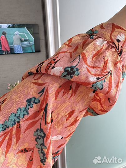 Стильное весеннее платье