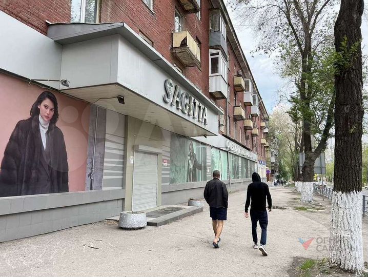 Сдам торговое помещение, 579 м²