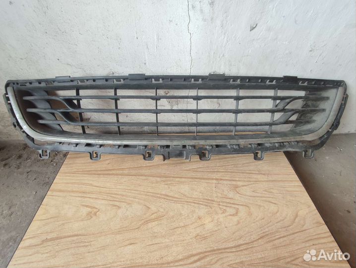 Решетка переднего бампера запчасти citroen c4