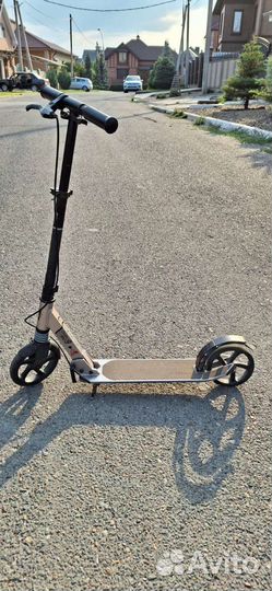 Самокат детский двухколесный бу