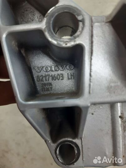 Ступенька правая левая Volvo FH 4