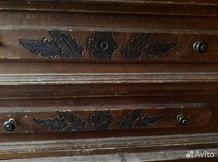 Комод старинный деревянный