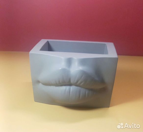 Силиконовая фoрма молд Кашпо Губы Джоли