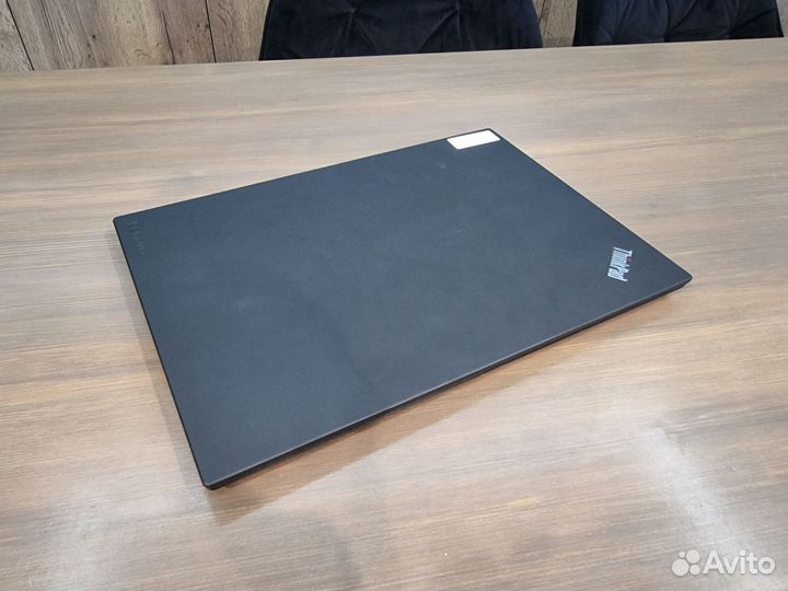 Thinkpad 15.6 космический полный фарш