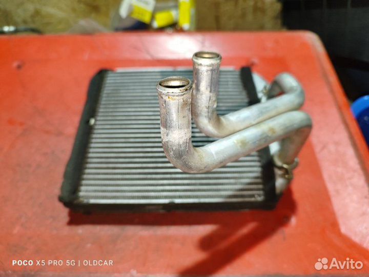 Радиатор отопителя Volvo S40 седан 2.0 B4204S 1998