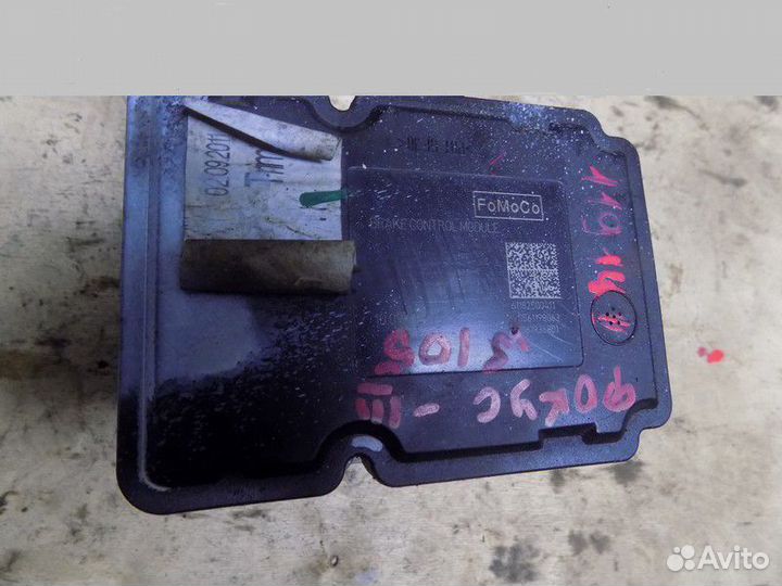 Блок ABS (насос) Focus III 2011