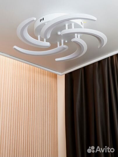 Люстра потолочная светодиодная 5 ламп