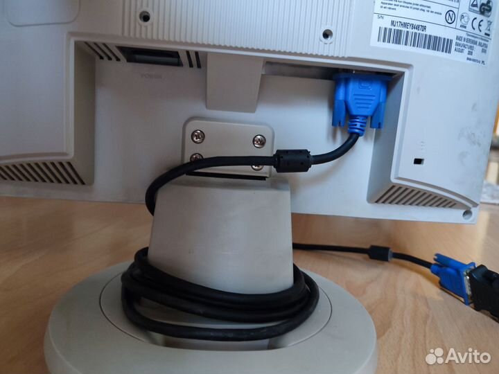 Монитор samsung 710n 17дюймов