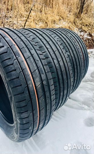 Ikon Tyres CHARACTER ULTRA 215/55 R17