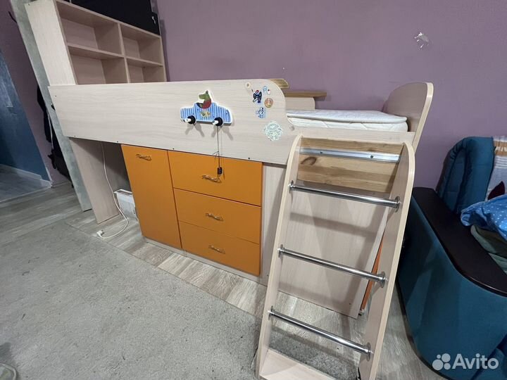 Кровать детская