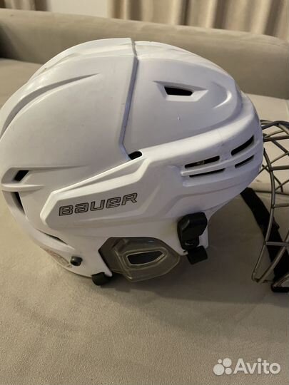 Хоккейный шлем bauer