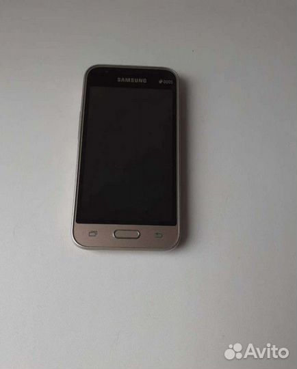 Samsung Galaxy J1 Mini Prime (2016) SM-J106F/DS, 8 ГБ