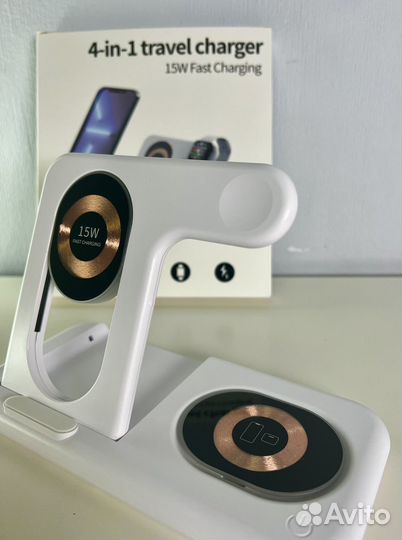 Беспроводная зарядка 4 в 1 док станция