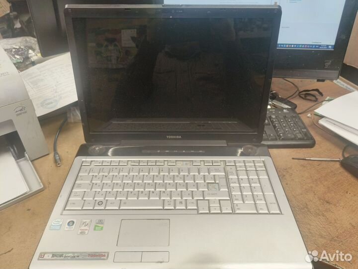 Ноутбук Toshiba Sattelite P200-1B8 под ремонт или