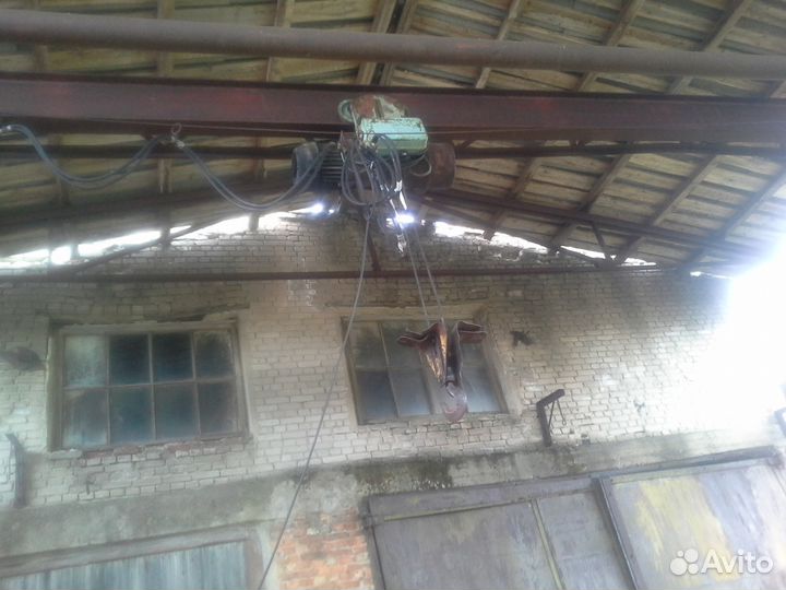 Ангар с Кран Балкой