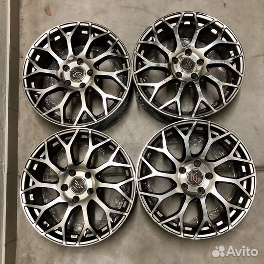 Диски Makina isotta R 17 / 114.3 / 7 J / ET 53