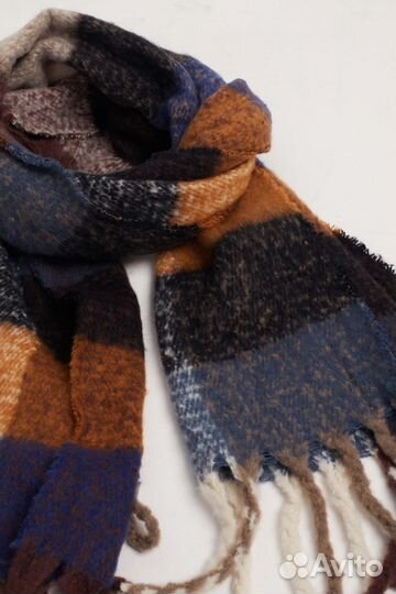 Женский теплый платок