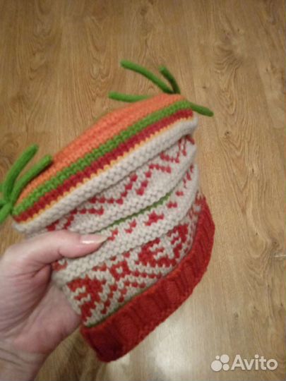 Детский комплект - шапочка и варежки,новые