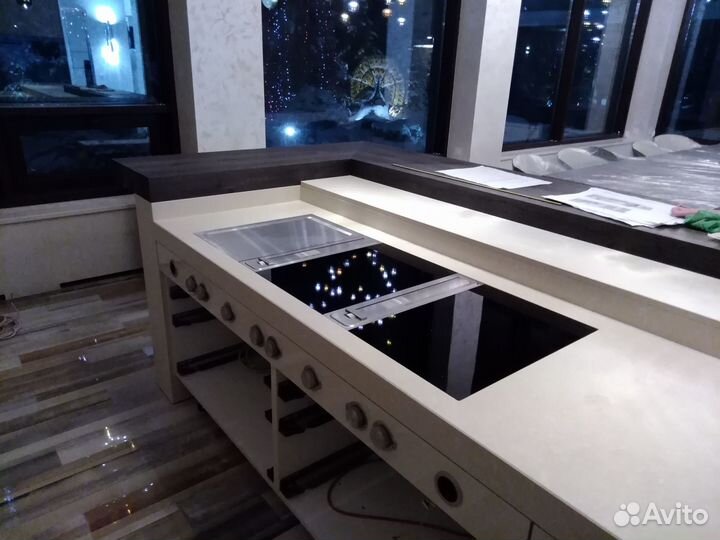 Столешница из акрилового на заказ