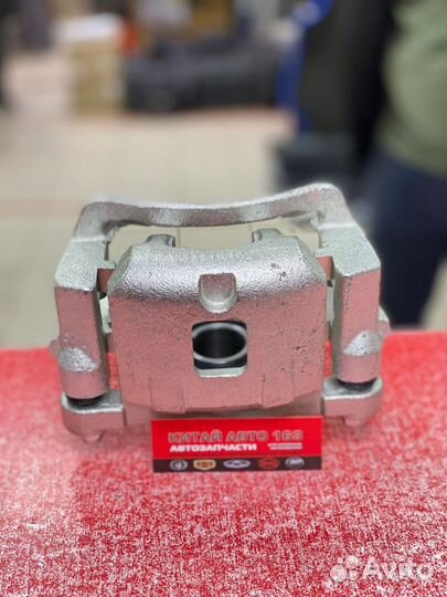 Суппорт задний левый Great Wall Hover (Ховер )