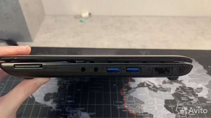 Ноутбук Asus EeePc 1018P